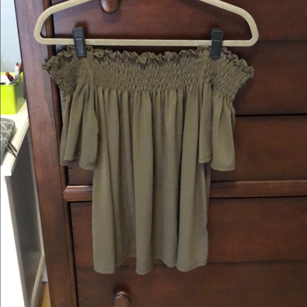 Off the Shoulder Shirt